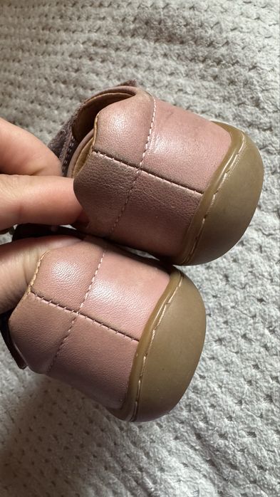 Pantofi barefoot 23