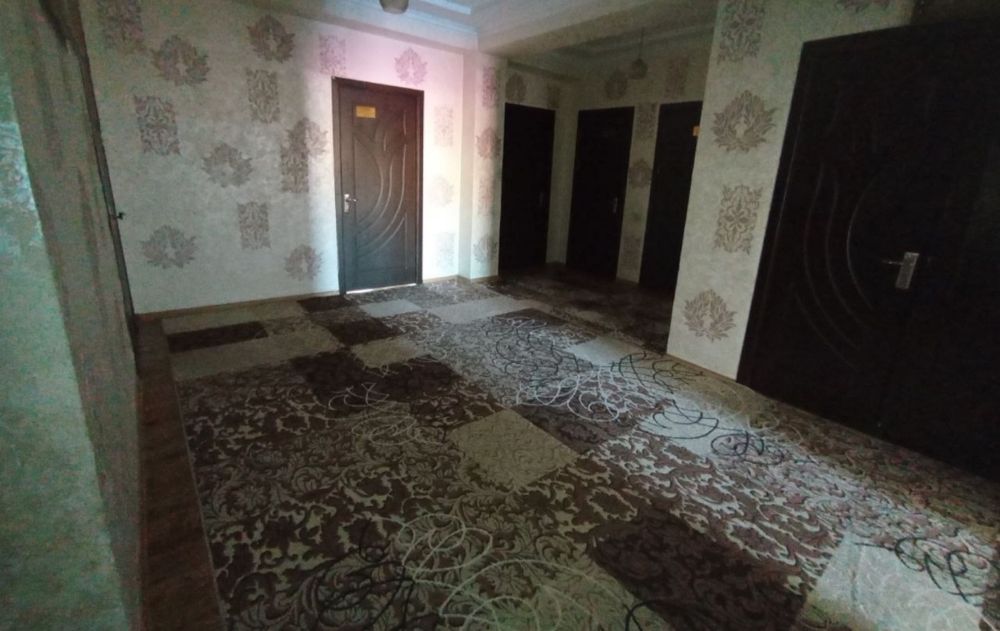Продажа квартиры 6/6/6 Алмазарский район  . Каракамыш 2/4 Банковская .