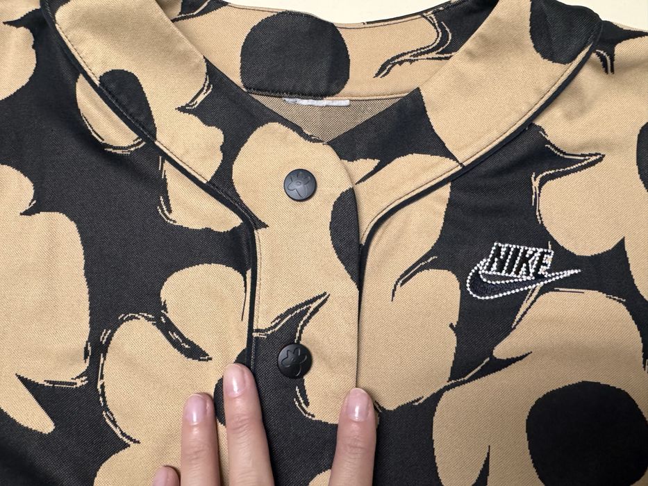 Футболка женская Nike