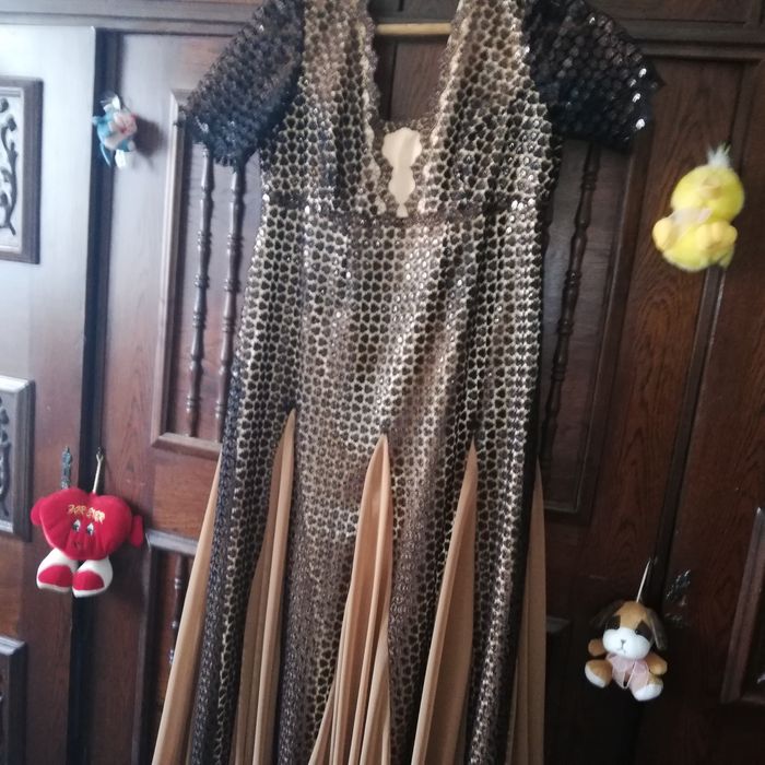 Doua rochii mireasa mărimea 46 -48 și doua rochii soacra mărimea 54-56