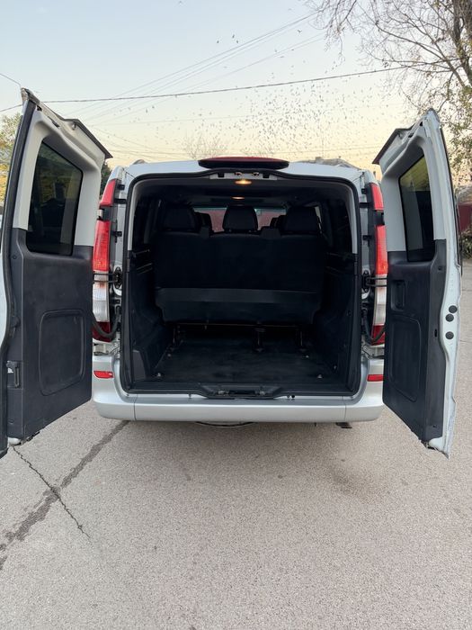 Mercedes Vito * Extralung * Euro 5 * Manual * 9 Locuri *