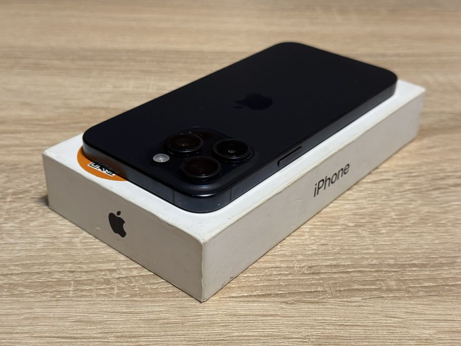 iPhone 15 Pro Max 256GB Blue Titanium Impecabil Cutie și Accesorii