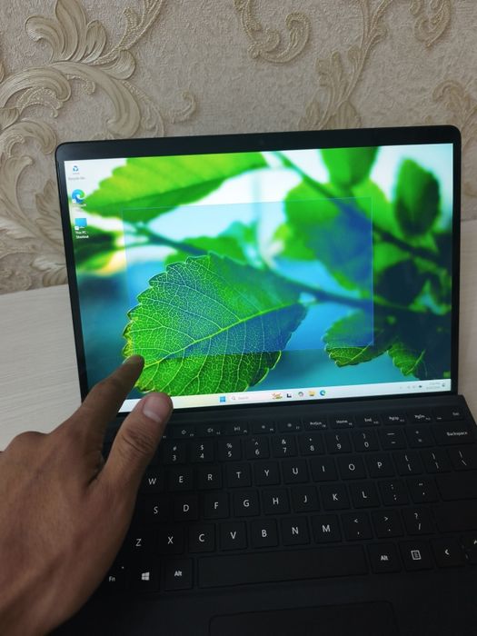 Microsoft Surface Pro X SQ2