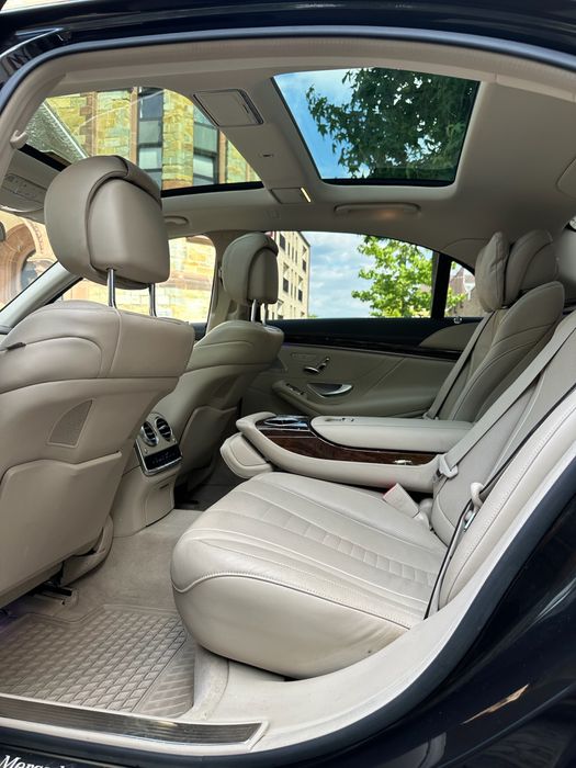 Mercedes-Benz S MERCEDES-BENZ S500 4MATIC, 5 butoane, long, usor avariat.