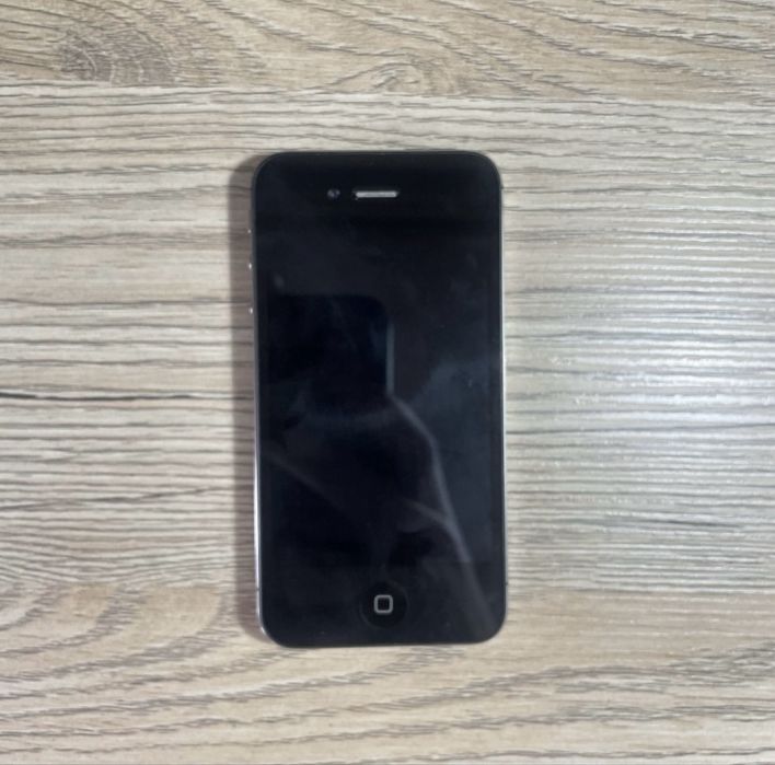 iPhone 4S идеальное состояние