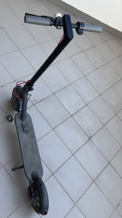 Електрическа тротинетка Mi M365 (паднала батерия)
