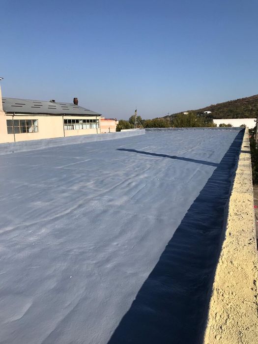 Izolatii spuma poliuretanica,Mansarde,Hale,Terase