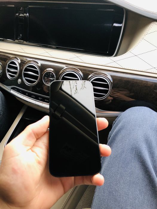 Iphone 14 pro       .