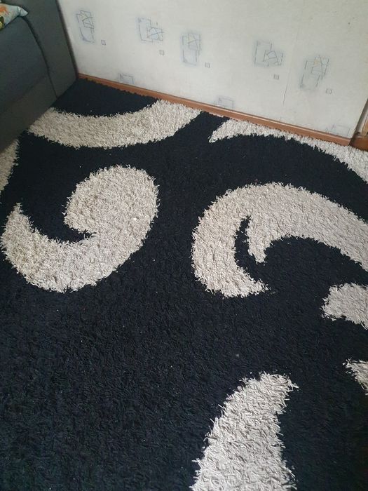 Продам ковёр 2×3