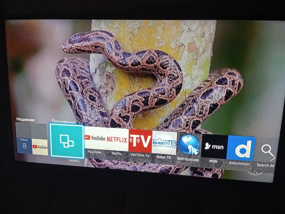 Продам смарт телевизор samsung