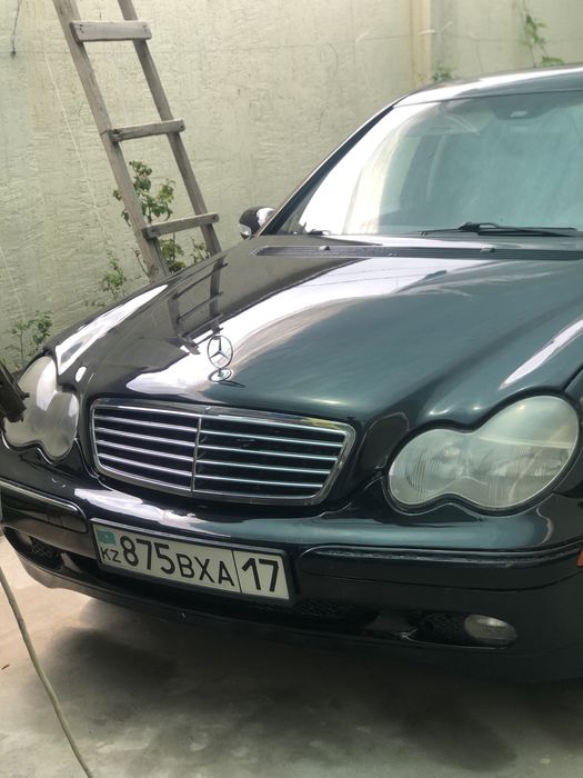 Продам Мерседес C -240