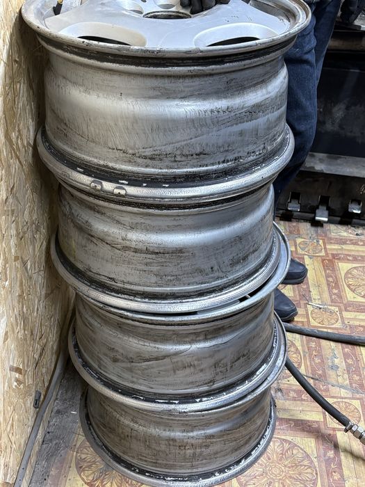 Продам диски Мерседес