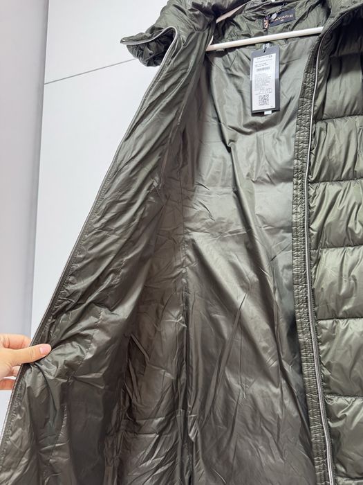 Продам новую куртку