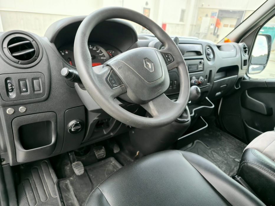 Renault Master 8+1 locuri 2.3 Dci 170 Cp