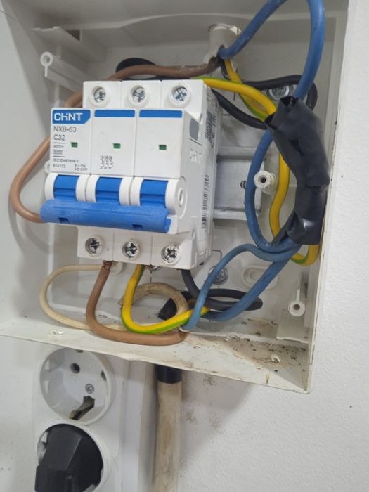 Електирик Uslugi elektirik xizmati