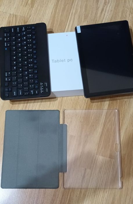 Tabletă Toscido + husa + tastatura