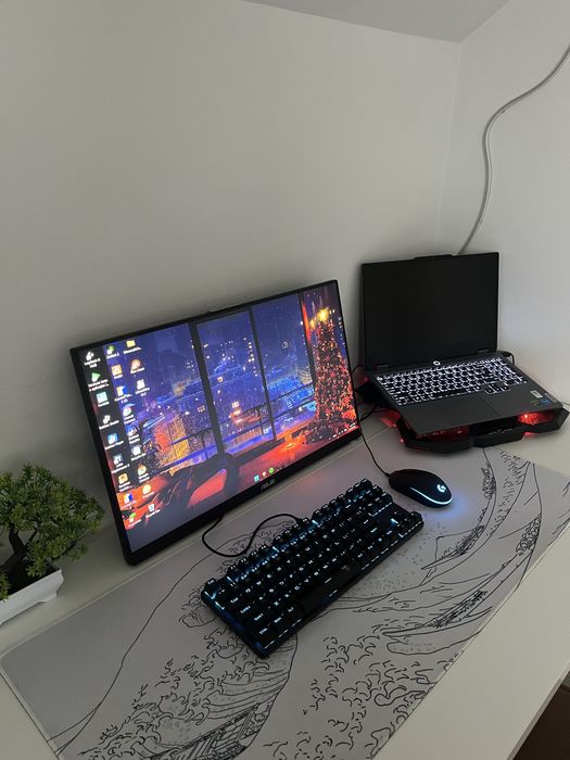 Tastatură mecanică T-Dagger Bora – Blue Switch, RGB, ca nouă