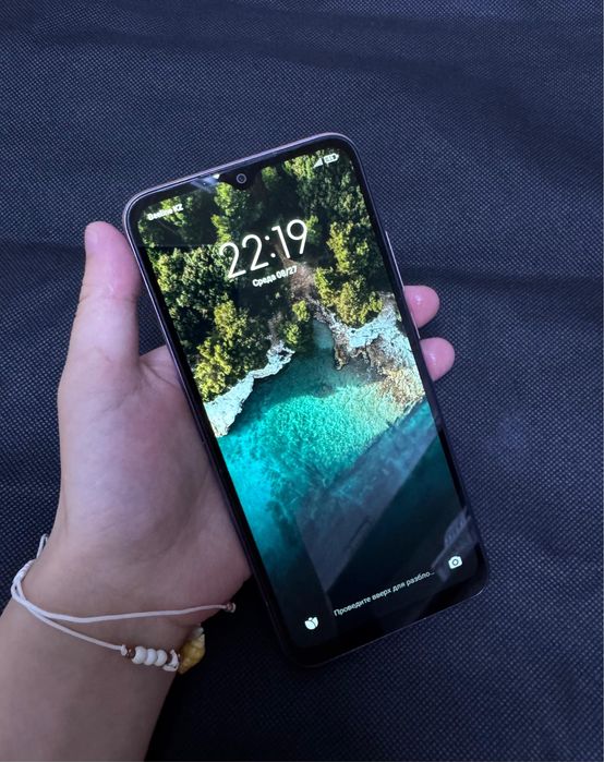 Продам Redmi 9C в отличном состоянии