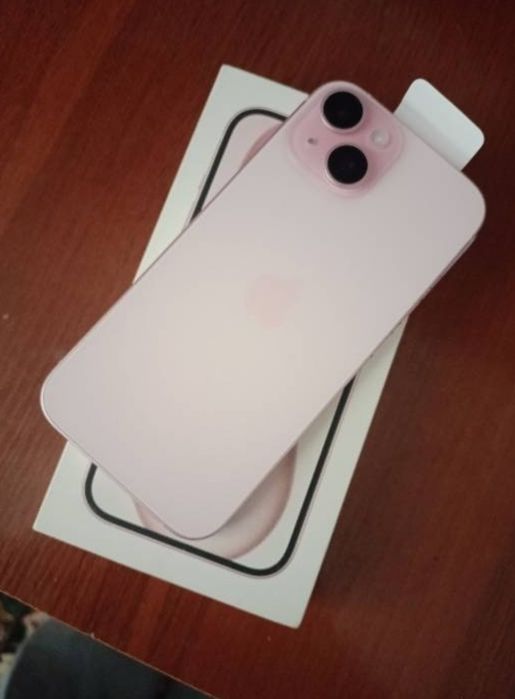 IPhone 15 в идеальном состоянии