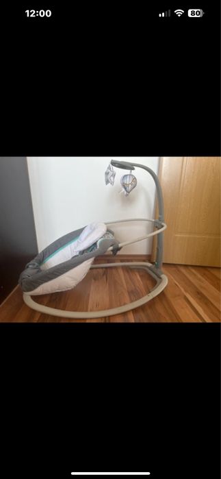 Balansoar bebe cu sunete si vibratii