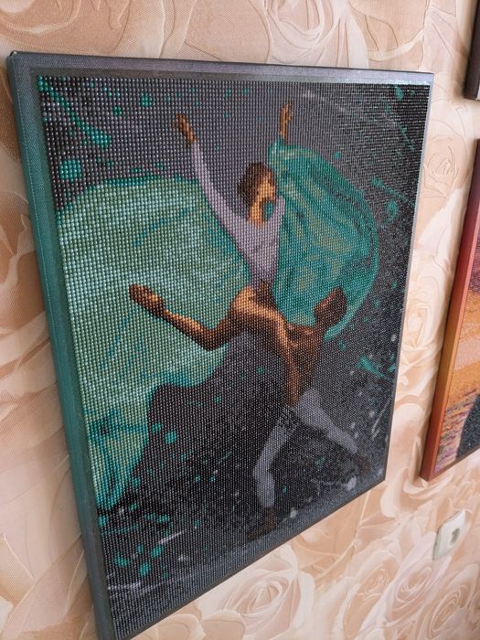 Продам картины выложенные 3д мозаикой