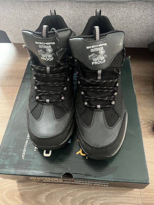 Зимни мъжки обувки Skechers