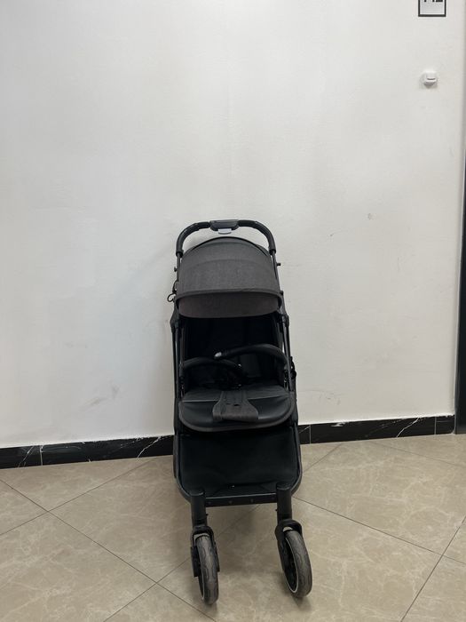 Коляска в хорошем состояние.