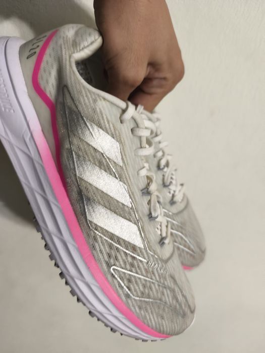 Adidas SL 20 marimea 40,5 (25,5cm). Impecabile