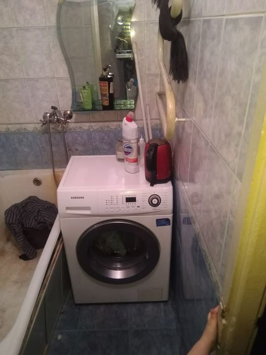 Срочно Продам двухкомнатную квартиру