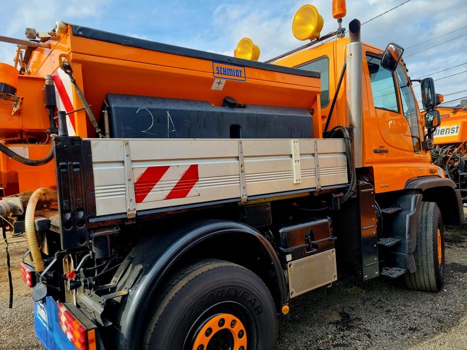 Unimog u400 , u300 ,u500 4x4 deszapezire