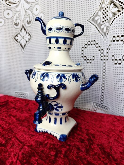 Гжель СССР самовар и тарелочка