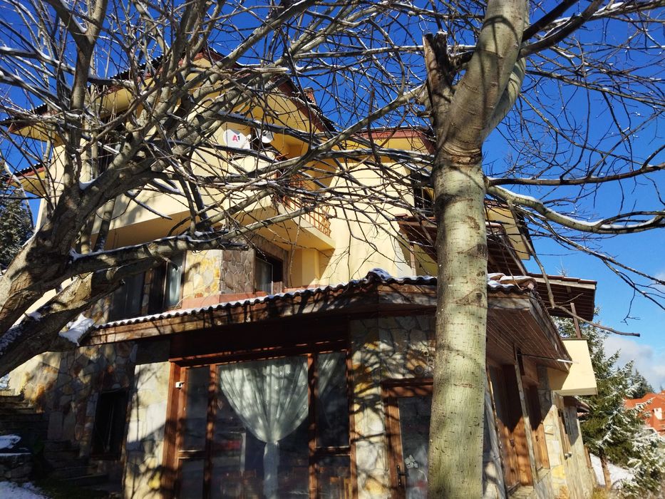 Продава се Хотел в к.к. Пампорово - 1115 кв.м за 476 €/кв.м - Снимка #4