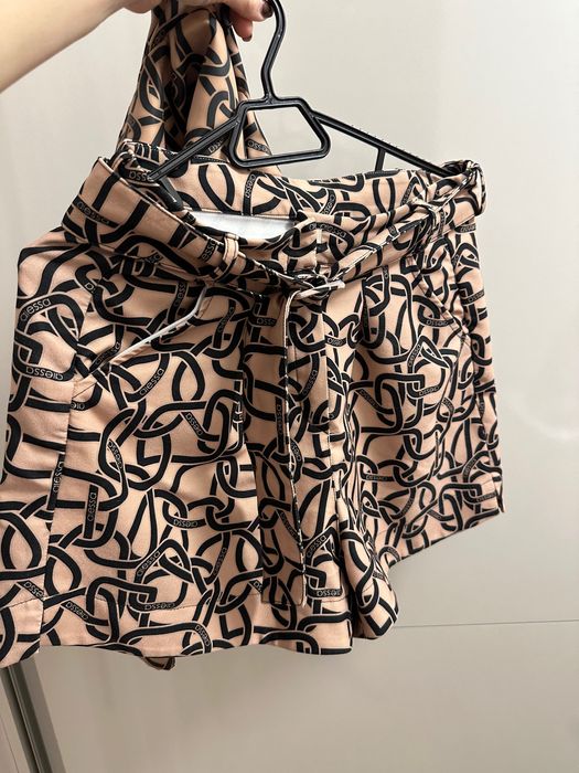 Alessa Дрехи Алеса