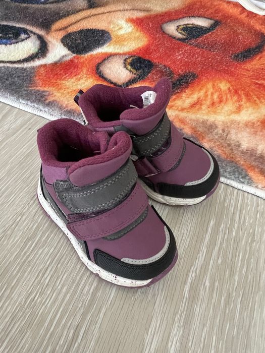 Ботинки и кросовки Tombi