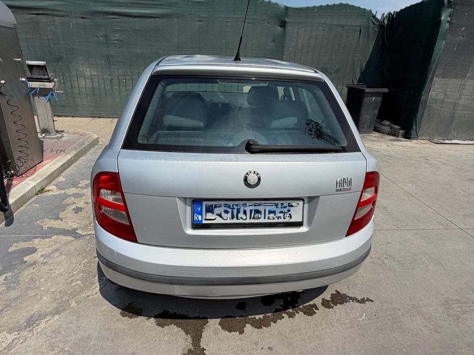 Skoda Fabia 1.4 16V Benzină
