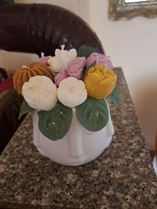 Superb aranjament din lumânări parfumate în vas ceramic art deco, Nou!