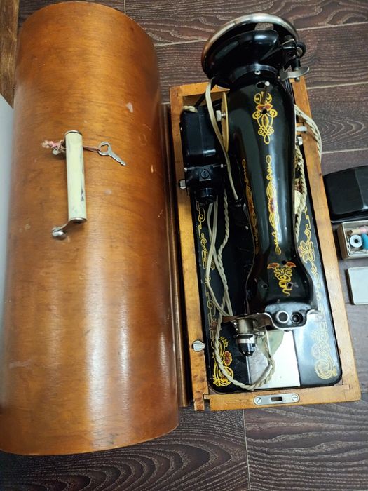 Стара руска шевна машина