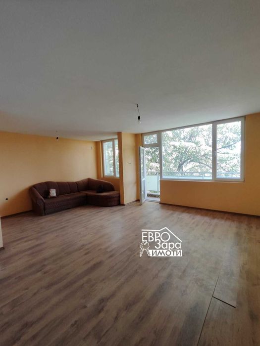 Продава се Тристаен апартамент в Стара Загора, Казански - изток - 75 кв.м за 774 €/кв.м - Снимка #3