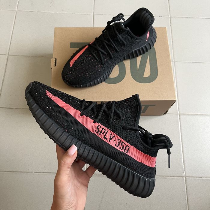 Adidas Yeezy Boost 350 V2 Core Red - 42/43