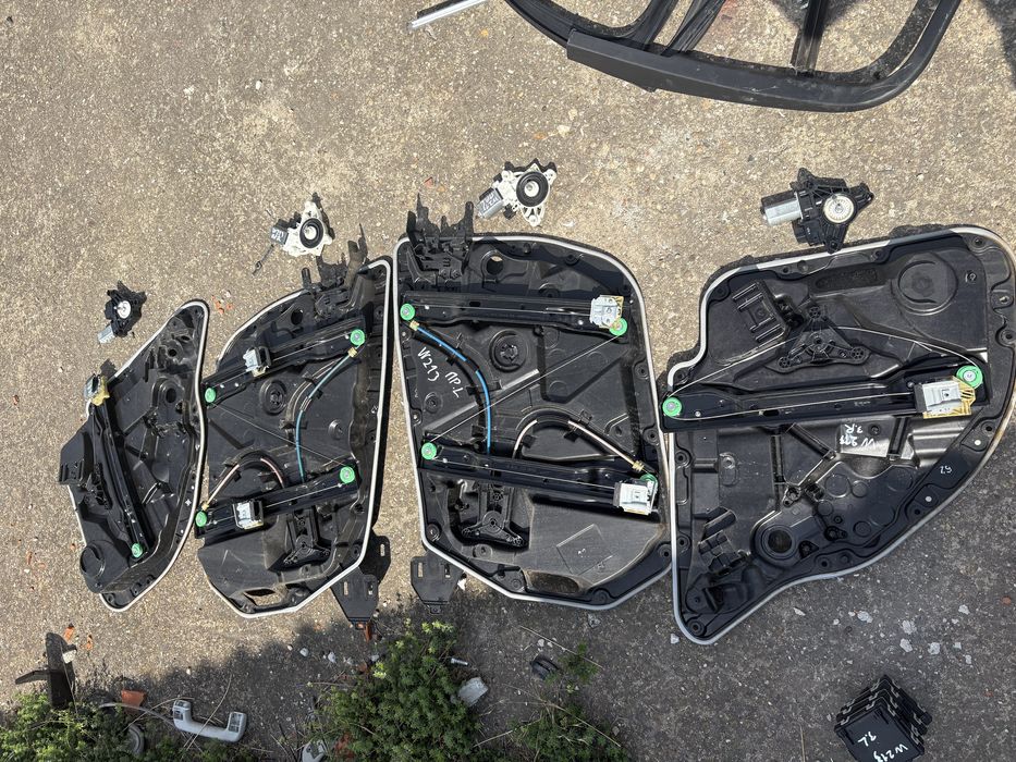 Mercedes w213 Е класа комби Стъклоповдигачи и машинки ел стъкла