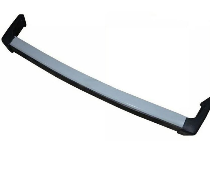 Продам бампер Лада Нива 21213.