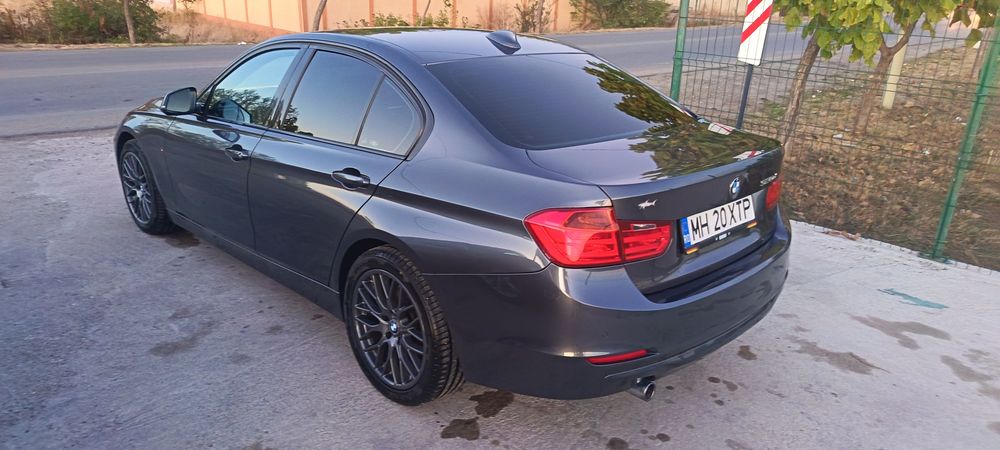 BMW Seria 3 2013 — imagine 4