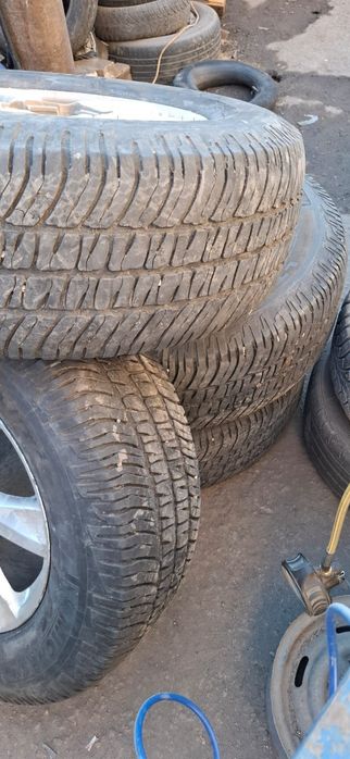 Продам диски с резиной