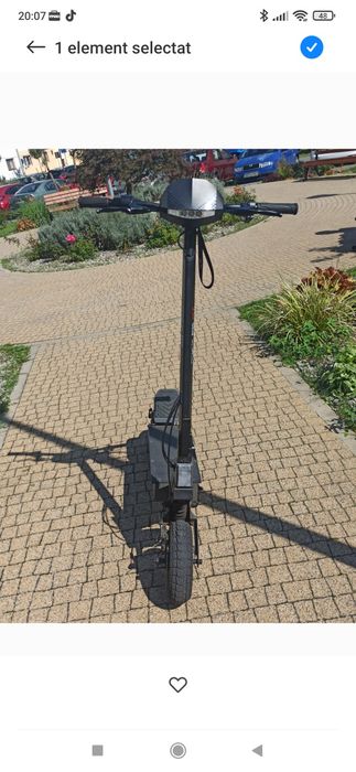 Vând trotineta Myria