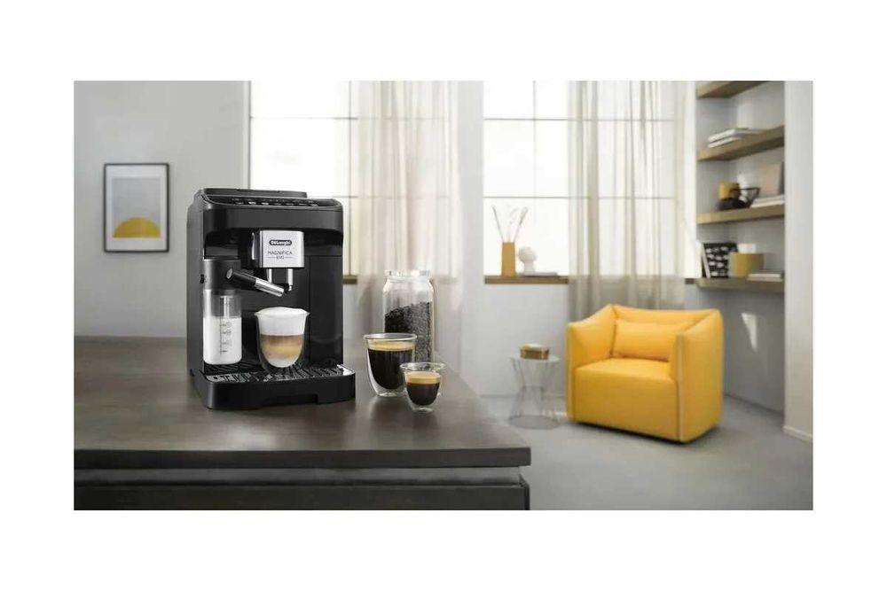 Кофемашина  Delonghi по доступном ценам доставка бесплатная по городу