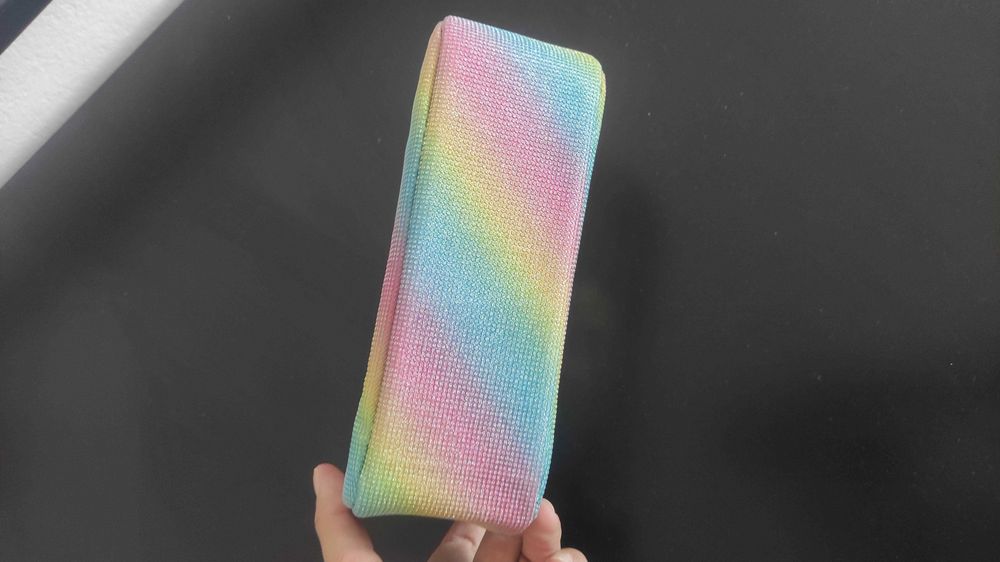 Лятна дамска чанта | шарена | със синджир