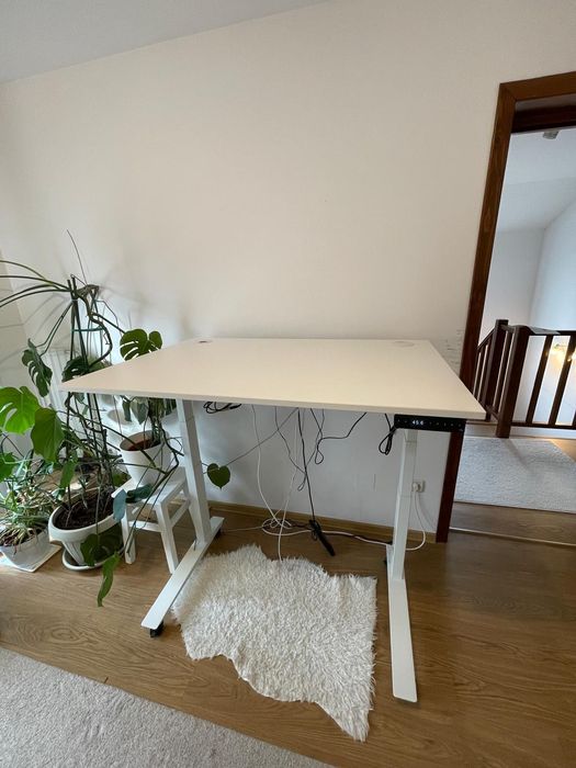 Birou electric Fully Jarvis 120x80 – reglabil pe înălțime, memorii