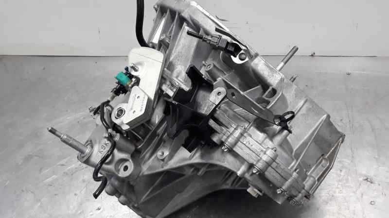 Cutie viteze Dacia Duster 1.6 Benzina; 6 Trepte; TL8008; 4x4; 2018