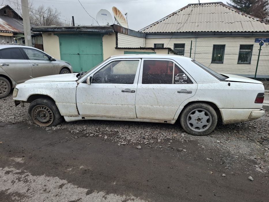 Авторазбор 124 мерседес, в полный разбор