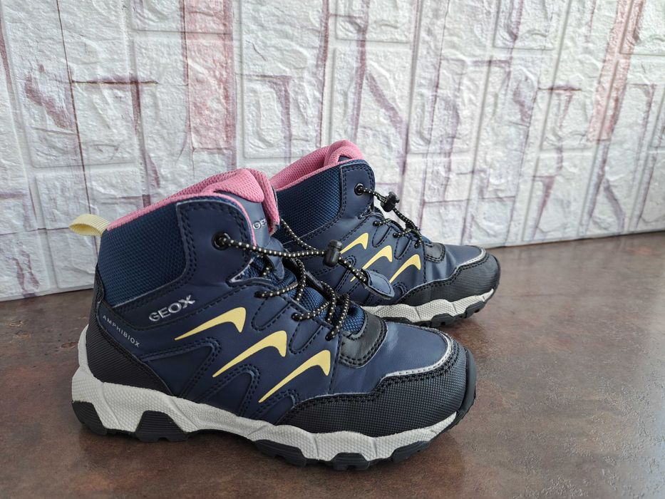 детски ботуши,зимни обувки,боти,апрески,Geox номер30 за момиче,геокс